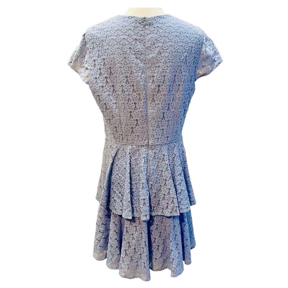 Gal Meets Glam Daisy Blue Lace Tiered Dress Size 12 - Picture 2 of 10